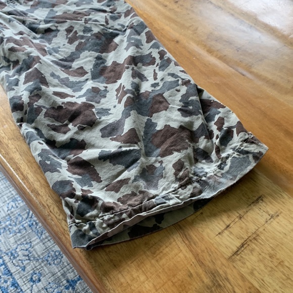 Rocawear Classic Fit Camouflage Cargo Pants (W42) - Picture 11 of 12